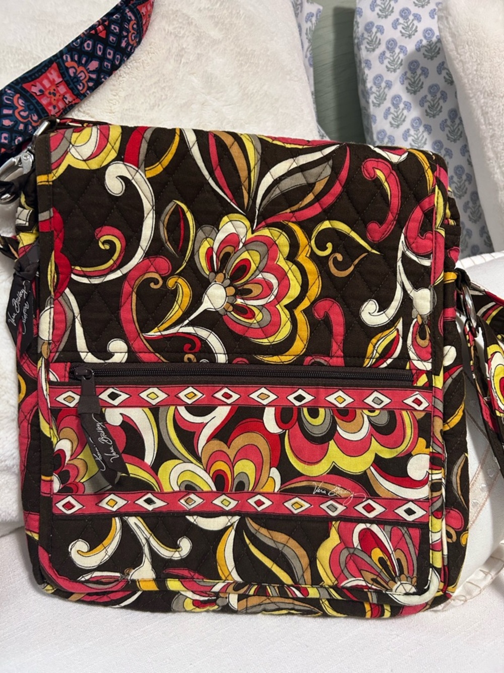 Vera Bradley Navy and Pink Quilted Crossbody Duo (Two Bags) NWT - Picture 2 of 10